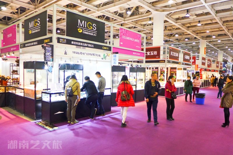 钻戒:见证爱情的永恒符号